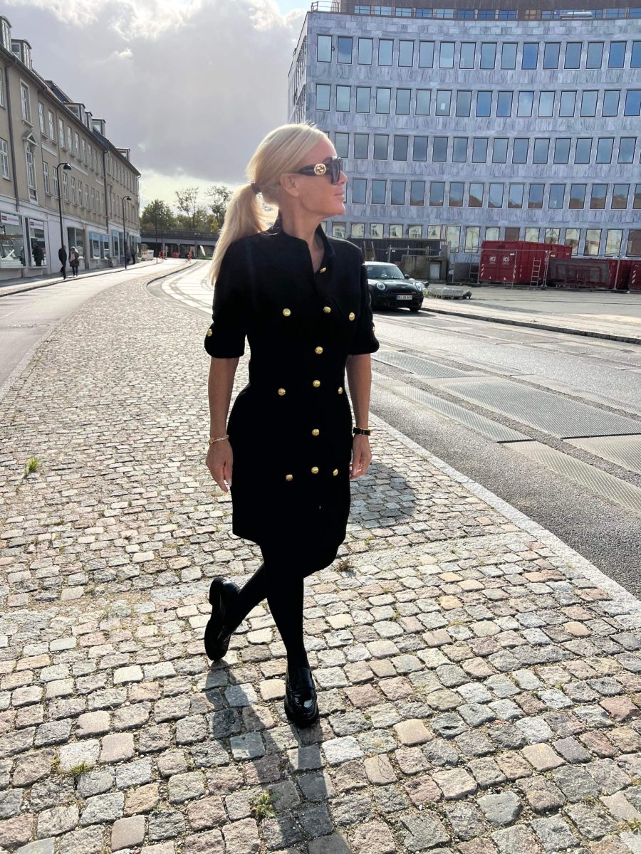 Signé dress no. 1 black - Image 2