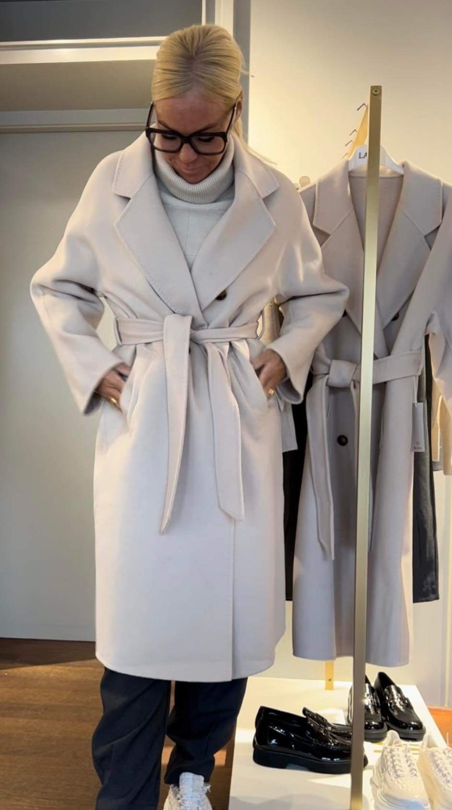 Lara wool coat beige 2