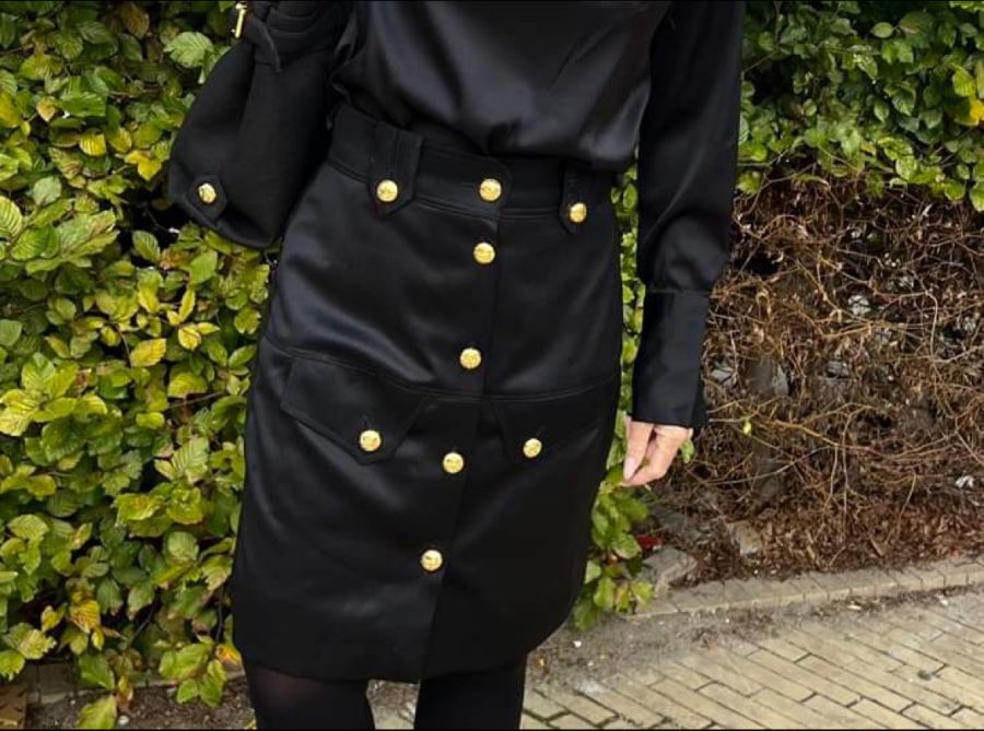 Signé skirt with details black