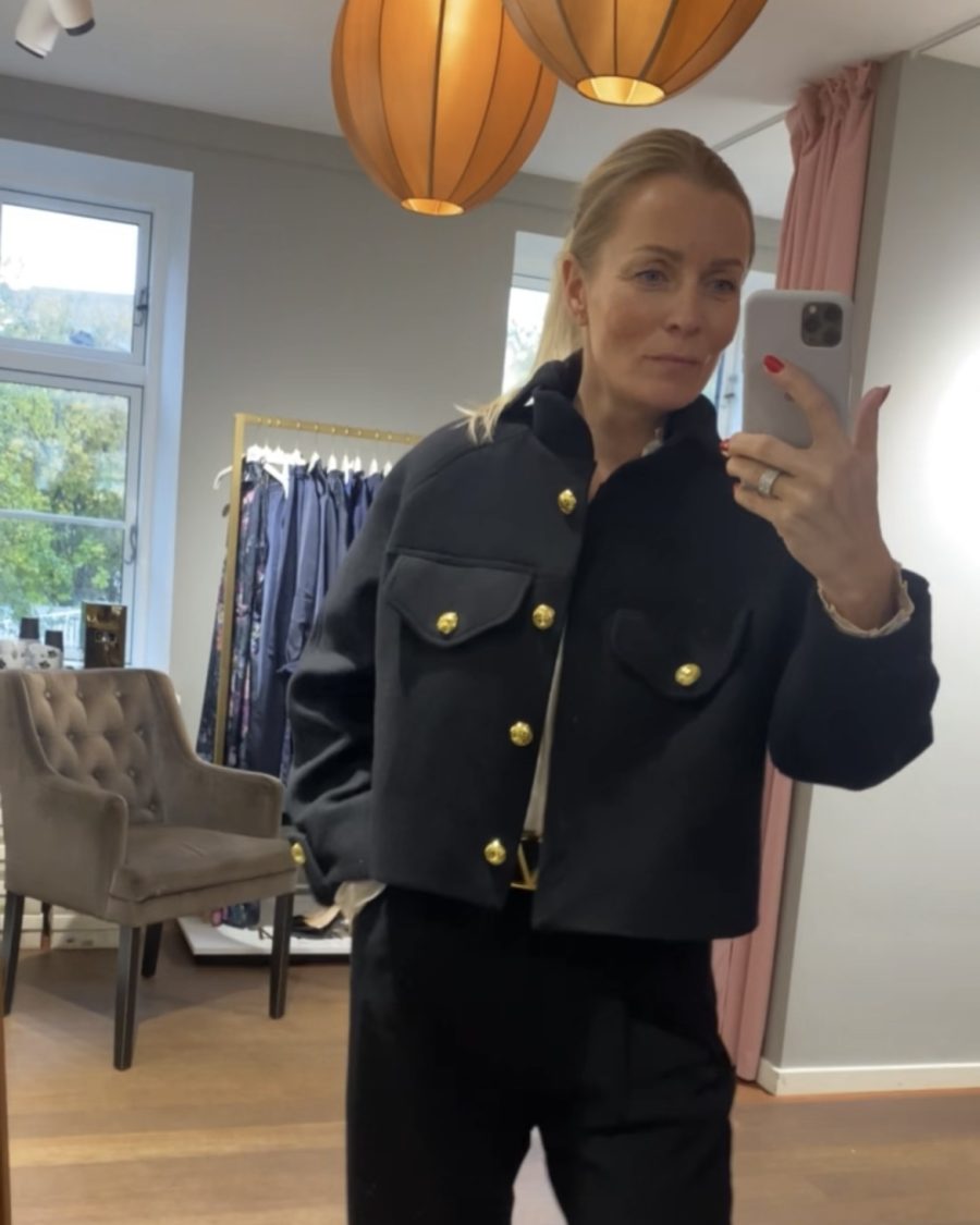 Signé wool jacket black