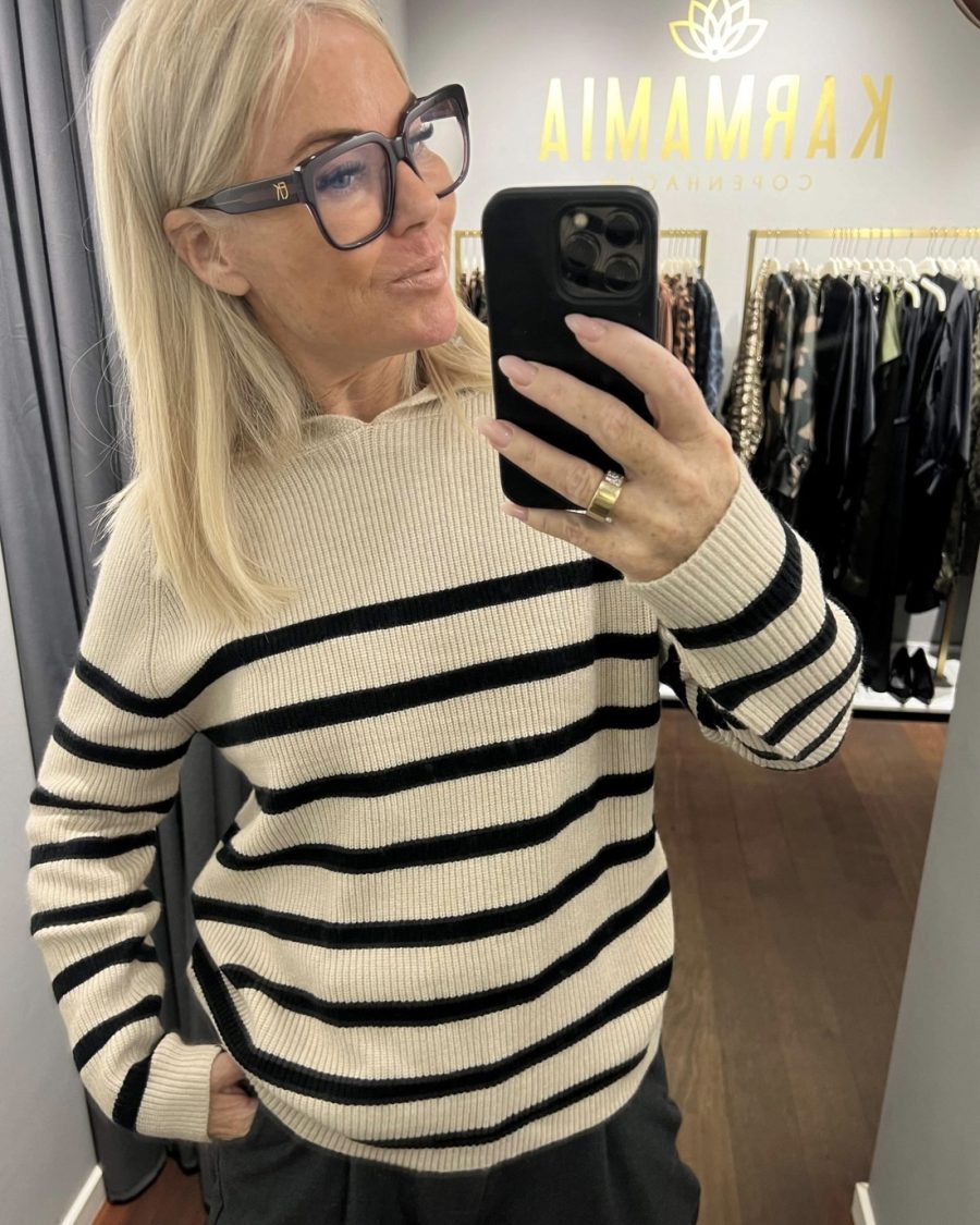 Lara hoodie knit stripes beige black