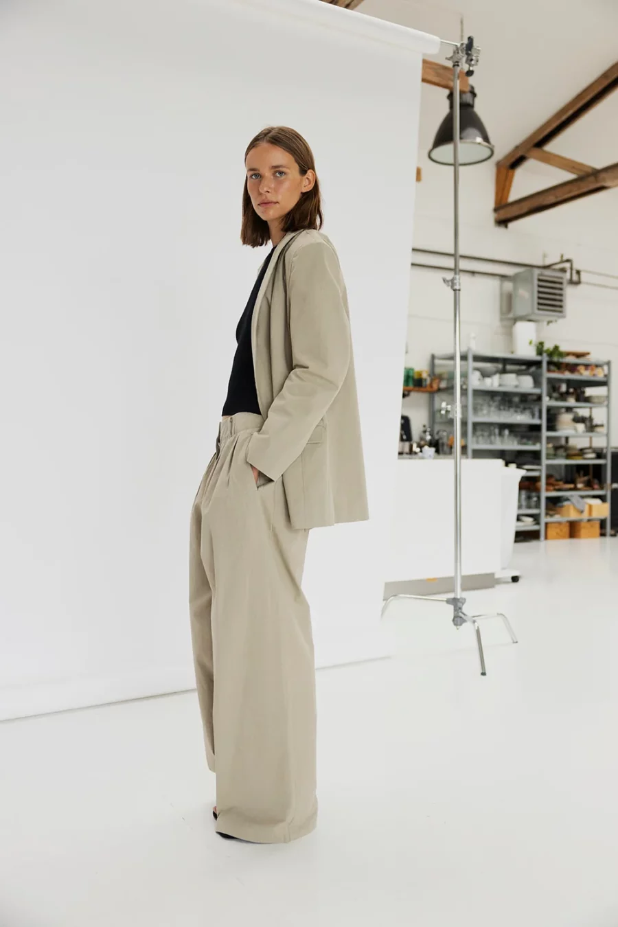 Project AJ117 tailor pants khaki - Image 4