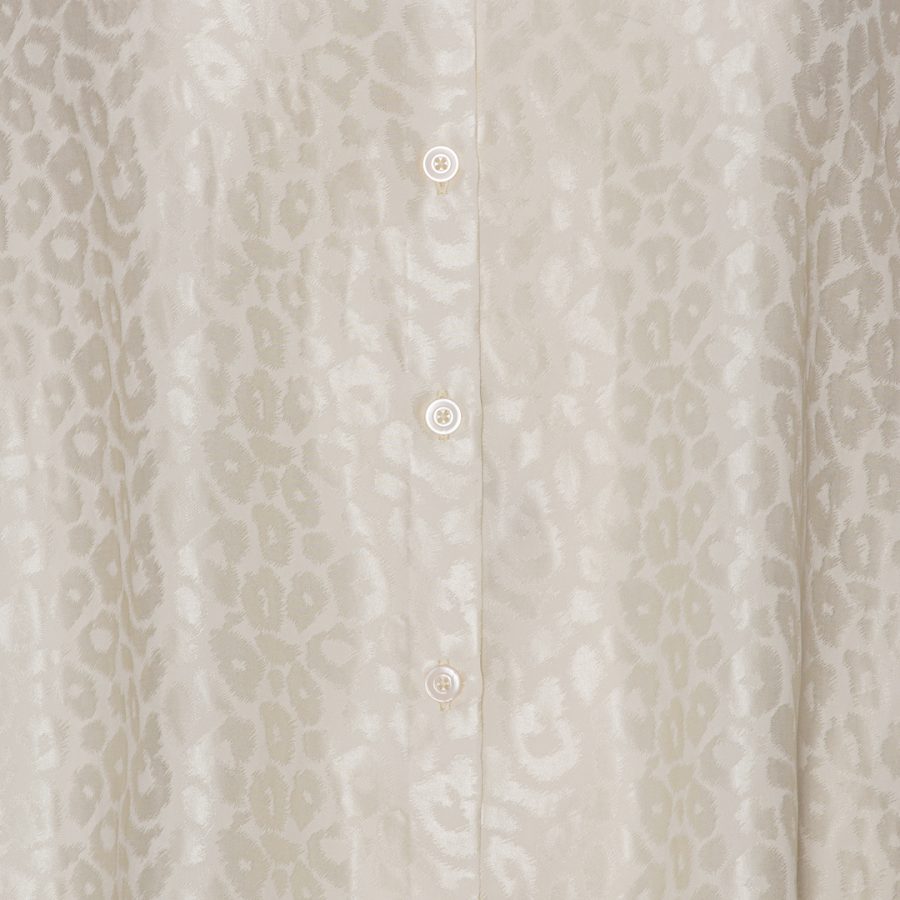 Karmamia alma shirt ivory leo silk - Image 3