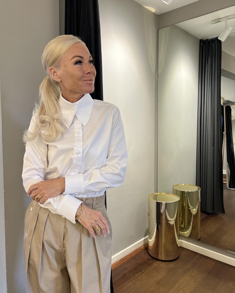 Signé shirt with oversized collar white