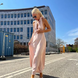 Signé linen dress soft pink