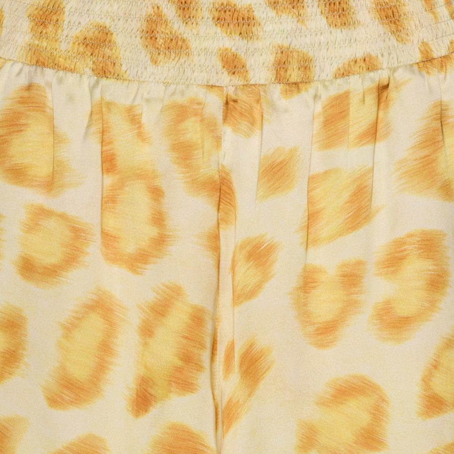 Karmamia suri shorts amber leo - Image 3