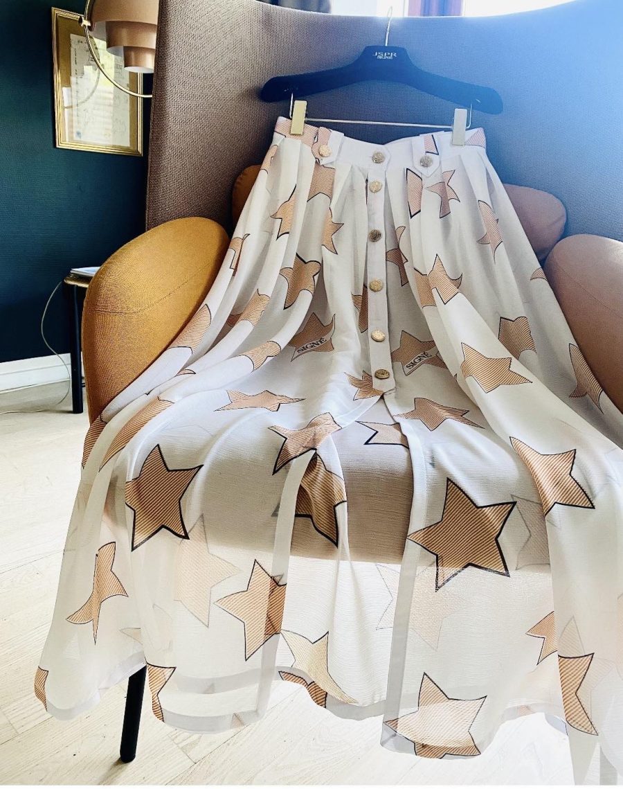 Signé skirt with stars