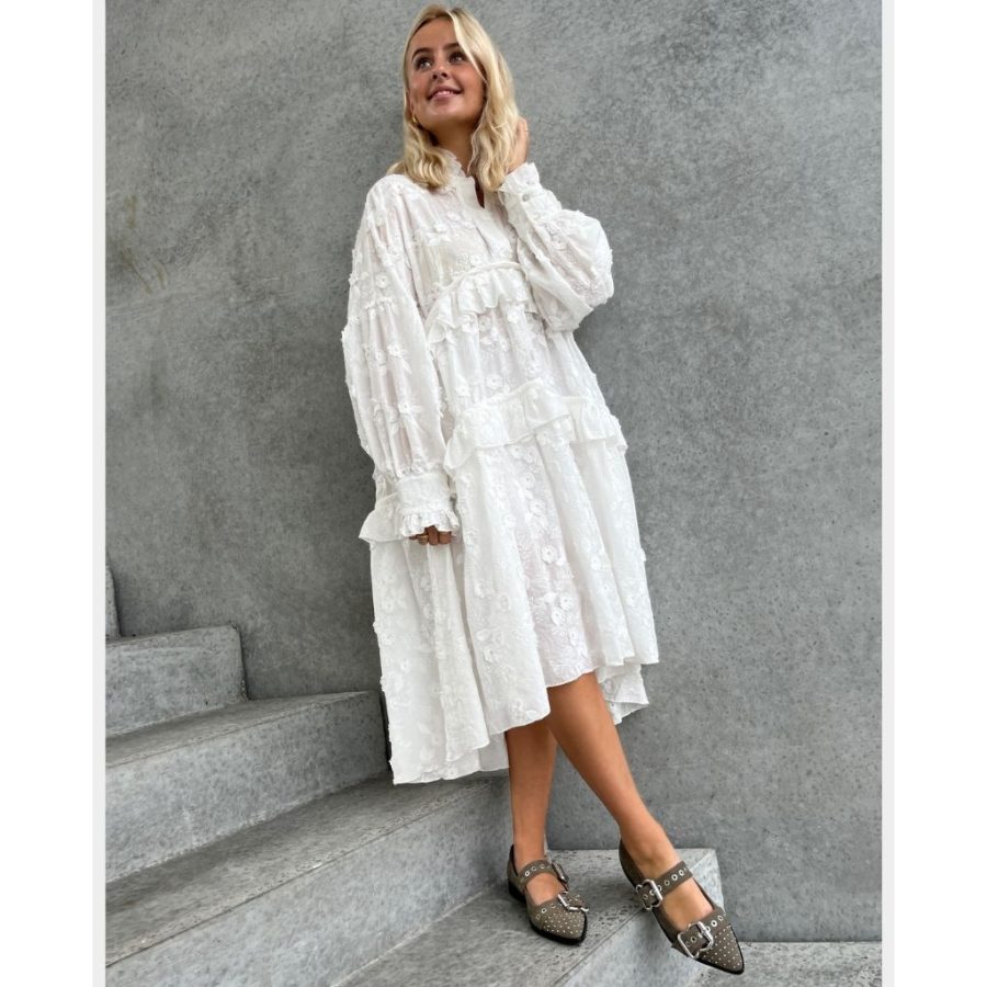 Stories from the atelier heart dress white