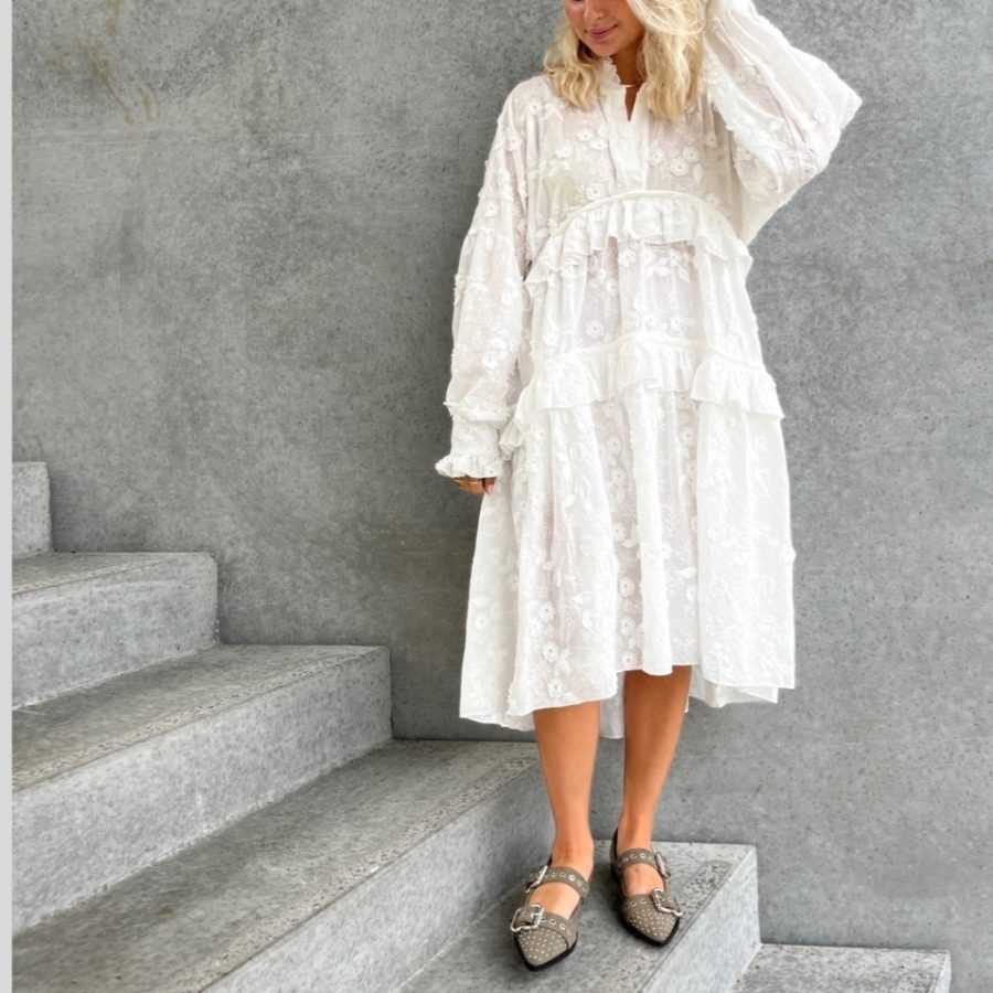 Stories from the atelier heart dress white - Image 3