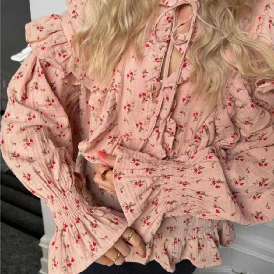 Stories from the atelier flower blouse rose - Image 2