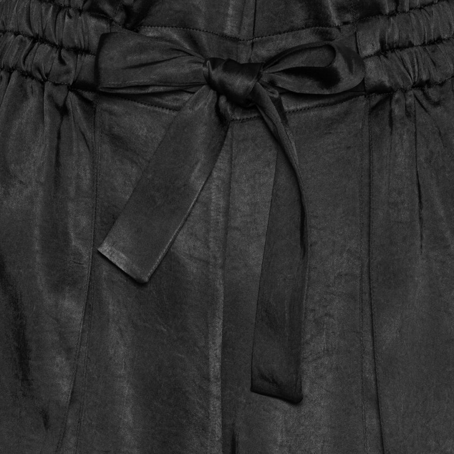 Karmamia bay shorts rich black - Image 3