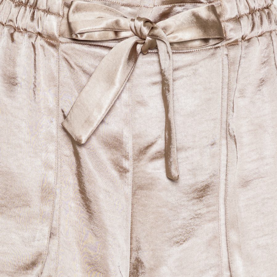 Karmamia bay shorts rich nude - Image 3