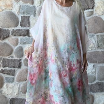 BB ivory flower dress round neck pre order*